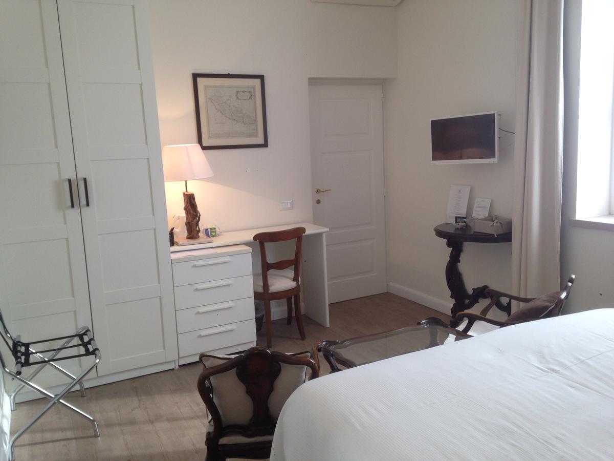 Relais Torre Dei Torti - Luxury Bed And Breakfast Cava Manara Eksteriør bilde